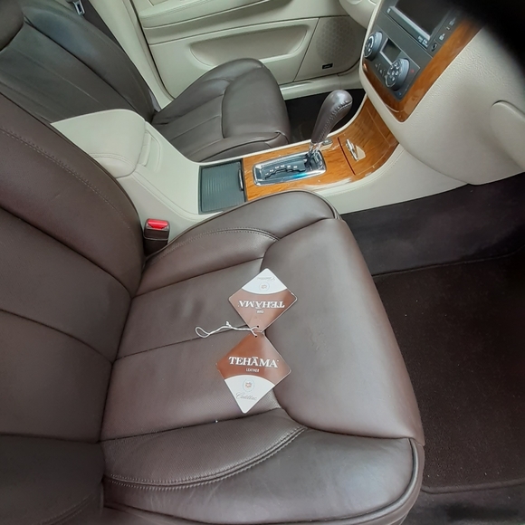 2011 Platinum Dts - Picture 14 of 15